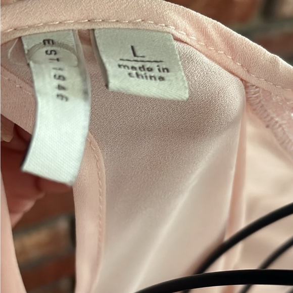 Beautiful Blouse - Picture 3 of 5